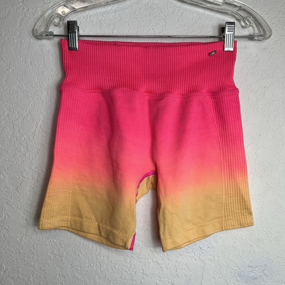 PINK Active Ombre Shorts Size S, pink/orange, high waist, athletic, outdoors